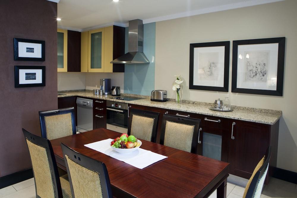 Raphael Suites Johannesbourg Extérieur photo