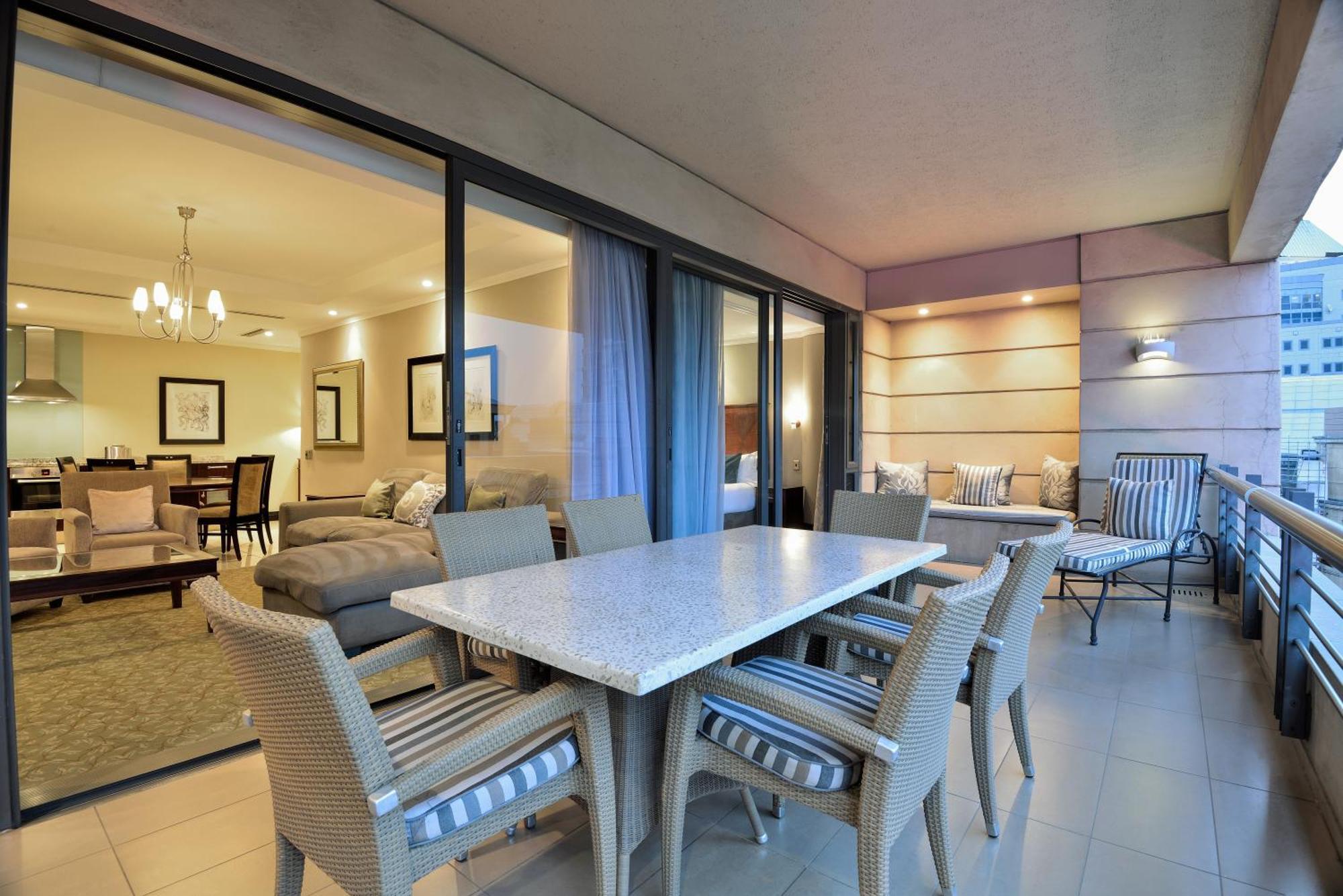 Raphael Suites Johannesbourg Extérieur photo
