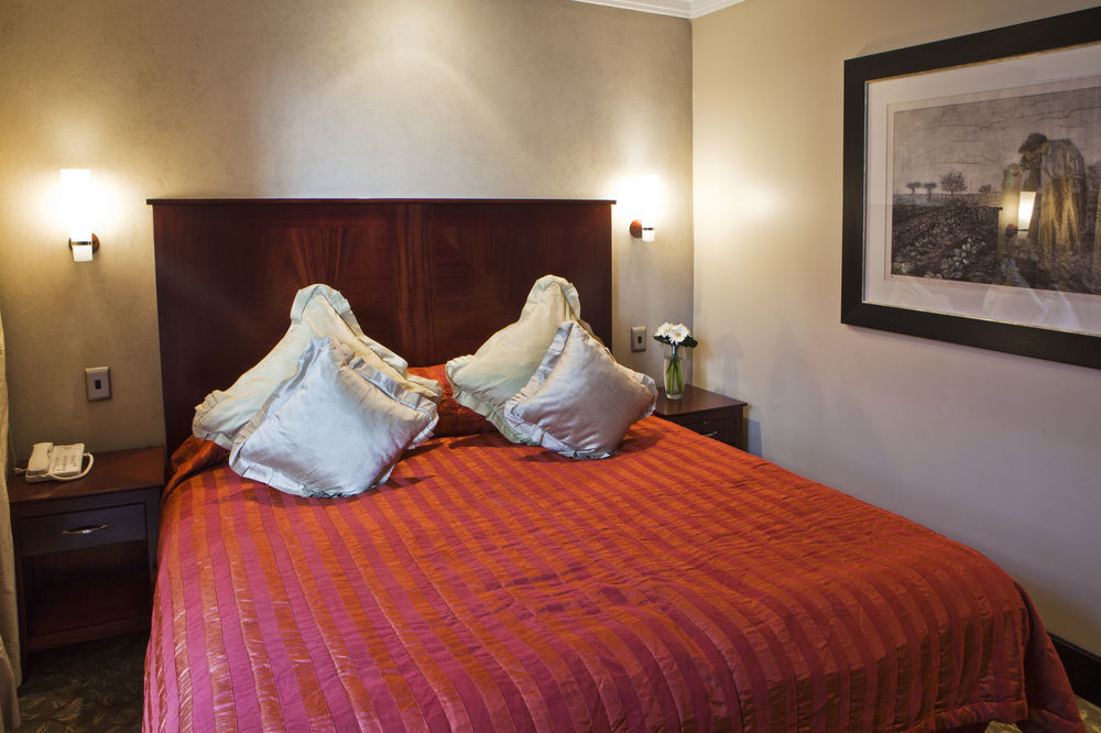 Raphael Suites Johannesbourg Extérieur photo