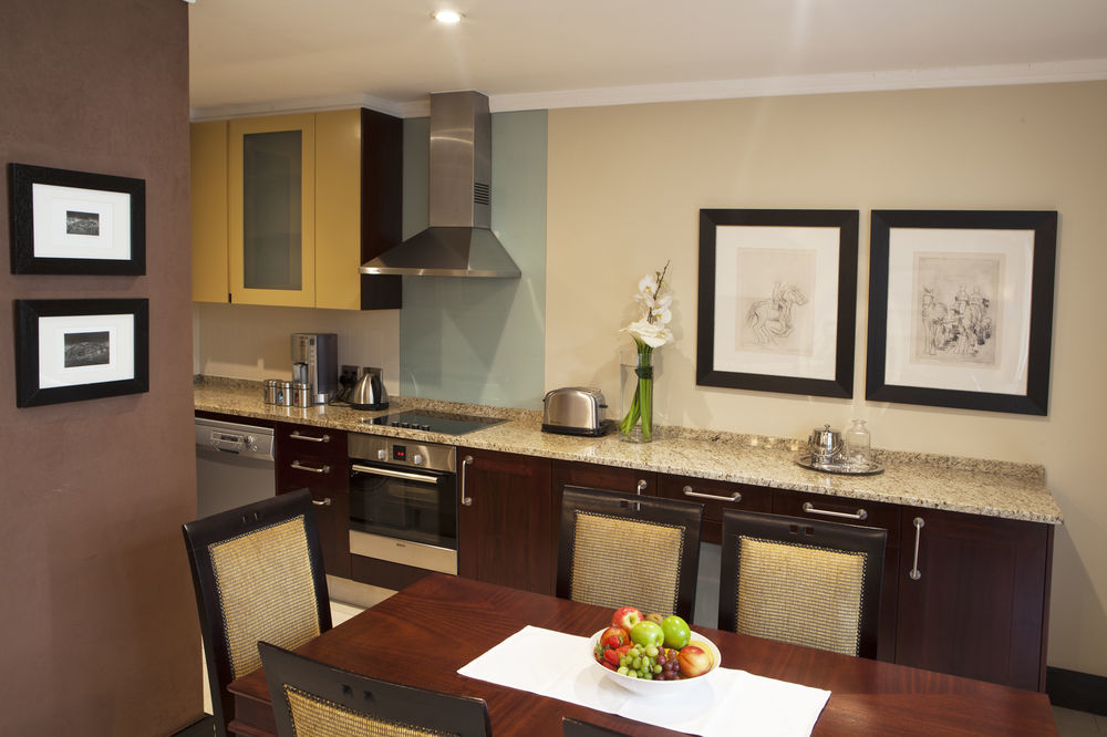Raphael Suites Johannesbourg Extérieur photo