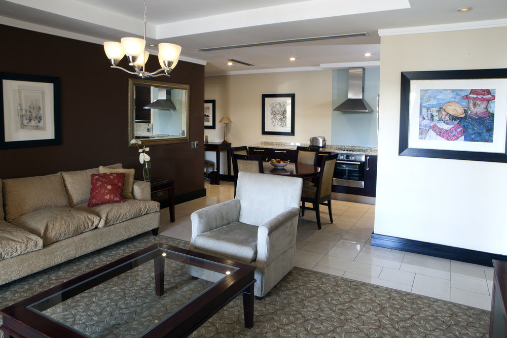 Raphael Suites Johannesbourg Extérieur photo